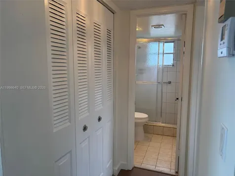 200 Ashbury Road Hollywood FL 33024