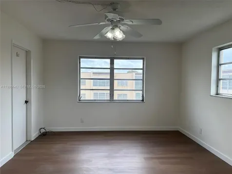 200 Ashbury Road Hollywood FL 33024
