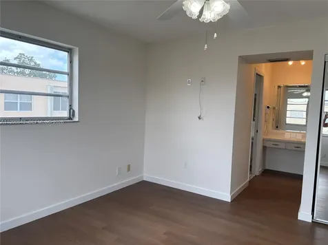 200 Ashbury Road Hollywood FL 33024