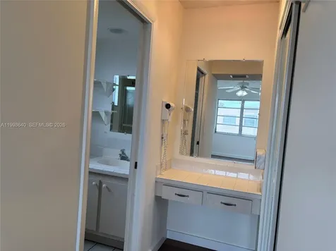200 Ashbury Road Hollywood FL 33024