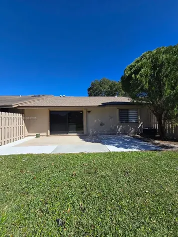 5 Rogart Circle Boynton Beach FL 33426