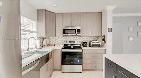 1237 NW 125th Terrace Sunrise FL 33323