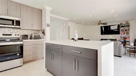 1237 NW 125th Terrace Sunrise FL 33323