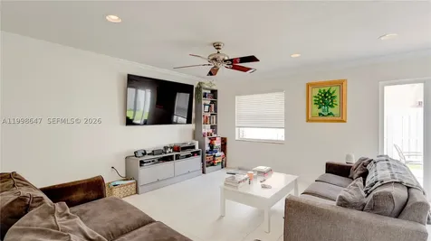 1237 NW 125th Terrace Sunrise FL 33323