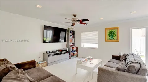 1237 NW 125th Terrace Sunrise FL 33323
