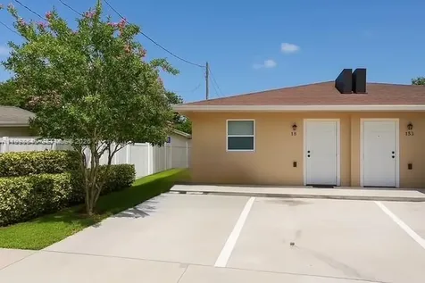 116 NW 4th Avenue Hallandale Beach FL 33009