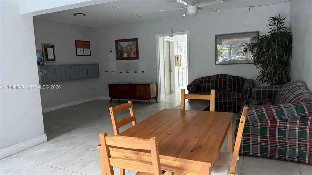 1943 Monroe Street Hollywood FL 33020