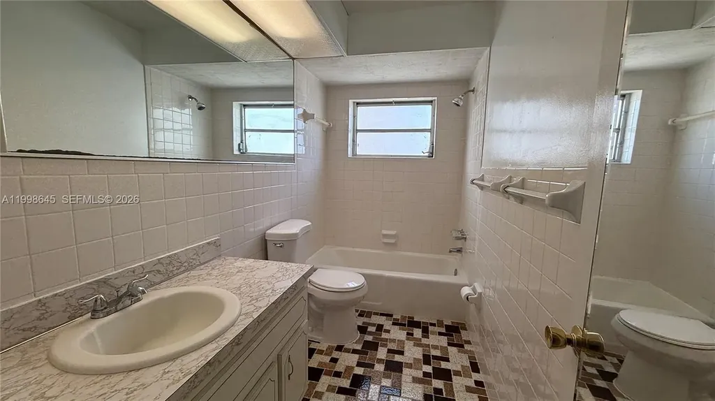 1943 Monroe Street Hollywood FL 33020