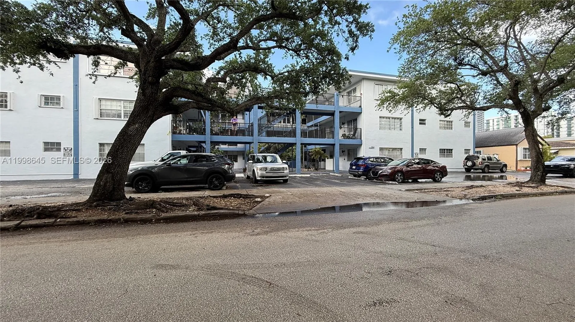 1943 Monroe Street Hollywood FL 33020