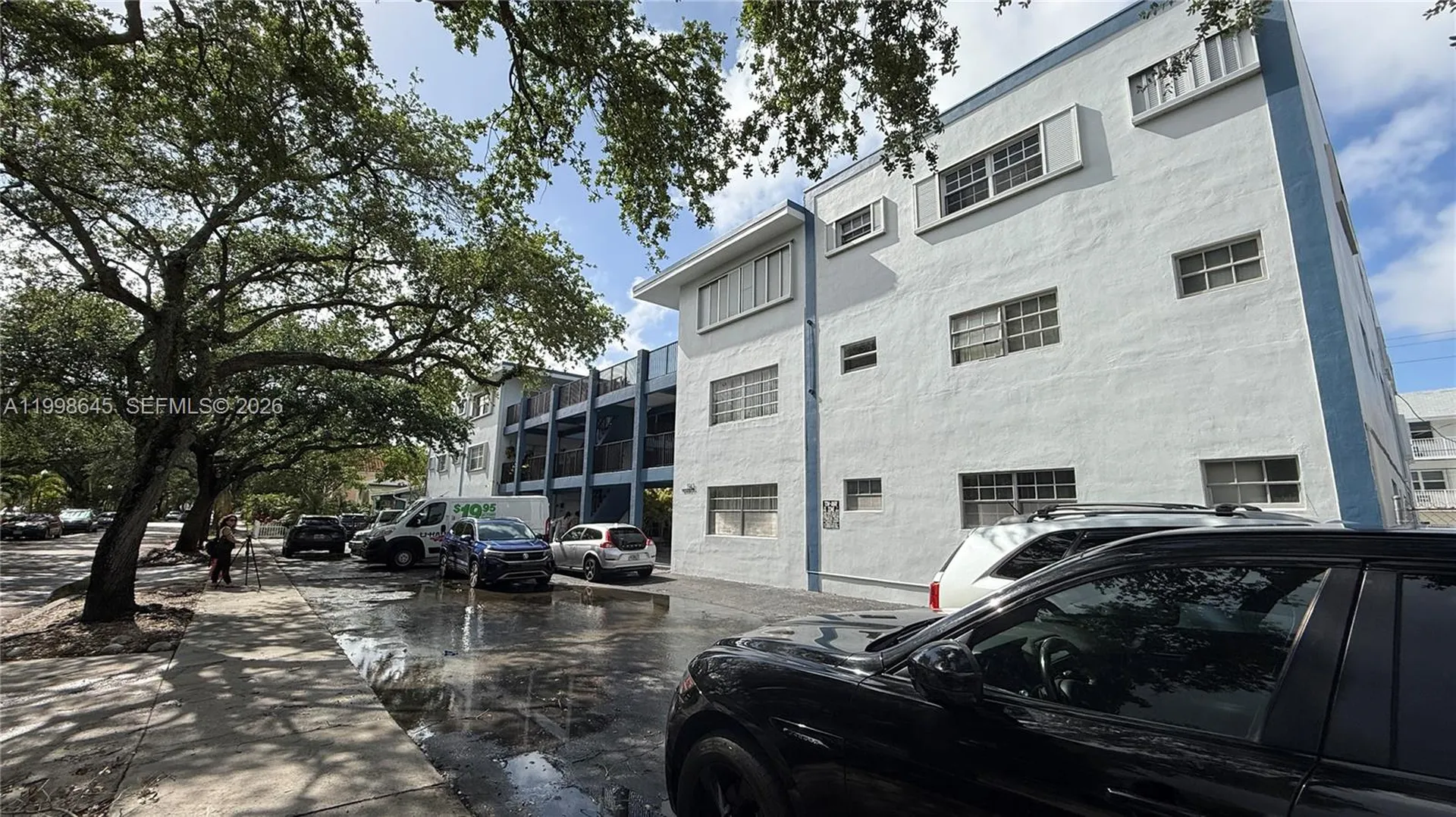 1943 Monroe Street Hollywood FL 33020