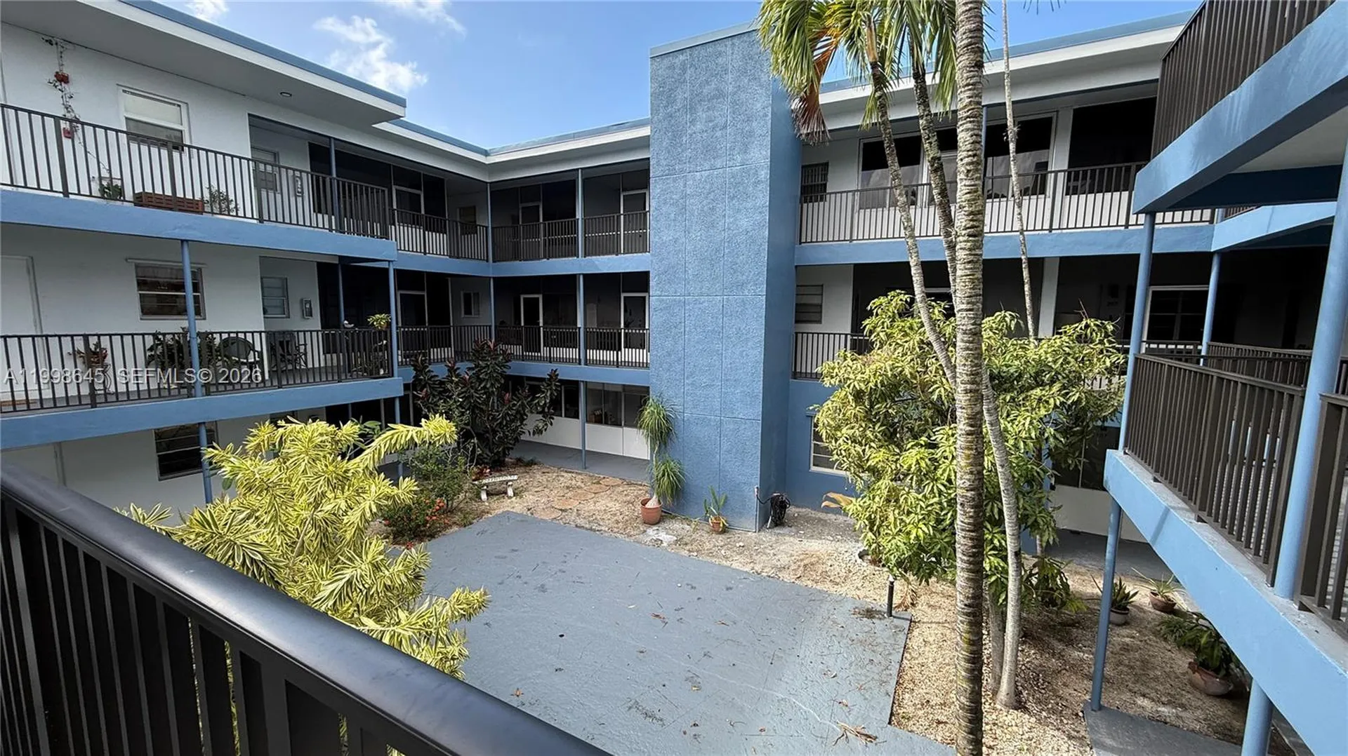 1943 Monroe Street Hollywood FL 33020