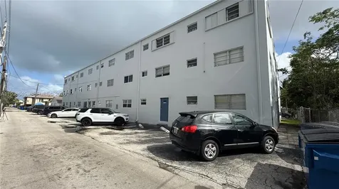 1943 Monroe Street Hollywood FL 33020