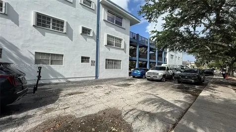 1943 Monroe Street Hollywood FL 33020
