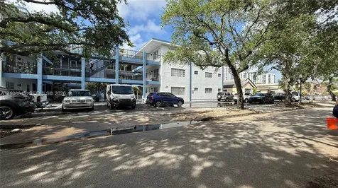 1943 Monroe Street Hollywood FL 33020