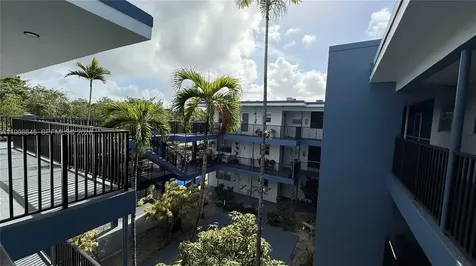 1943 Monroe Street Hollywood FL 33020