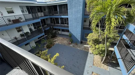 1943 Monroe Street Hollywood FL 33020