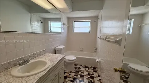 1943 Monroe Street Hollywood FL 33020