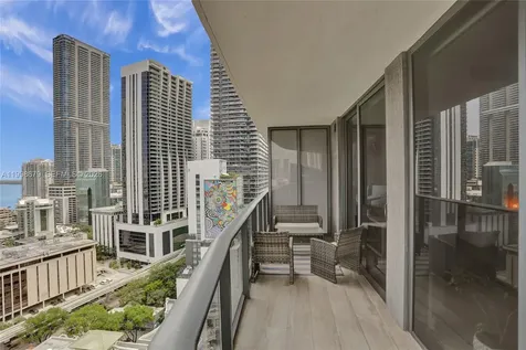 45 SW 9th Street Miami FL 33130