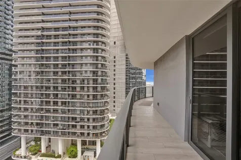 45 SW 9th Street Miami FL 33130