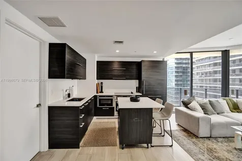 45 SW 9th Street Miami FL 33130