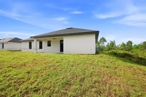 7322 Granada Boulevard Sebring FL 33872