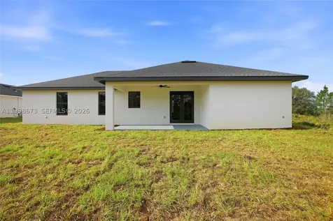 7322 Granada Boulevard Sebring FL 33872