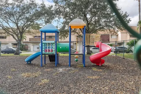8243 NW 9th Court Plantation FL 33324