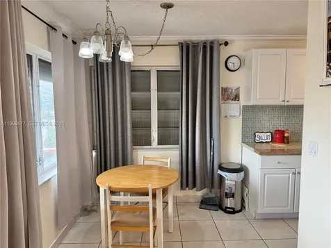 920 SW 11th Avenue Hallandale Beach FL 33009