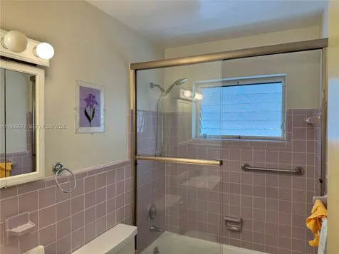920 SW 11th Avenue Hallandale Beach FL 33009