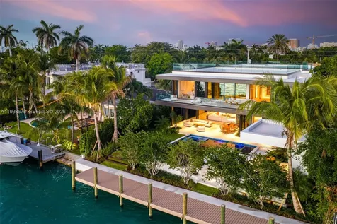 9640 W Broadview Drive Bay Harbor Islands FL 33154