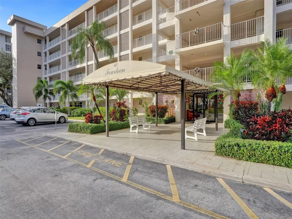 2651 S Course Drive Pompano Beach FL 33069
