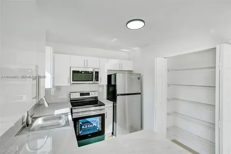 3398 NE 9th Drive Homestead FL 33033