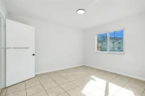 3398 NE 9th Drive Homestead FL 33033