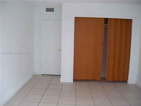 7545 E Treasure Drive North Bay Village FL 33141