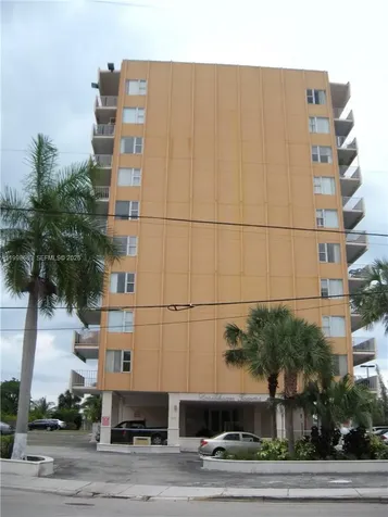 7545 E Treasure Drive North Bay Village FL 33141