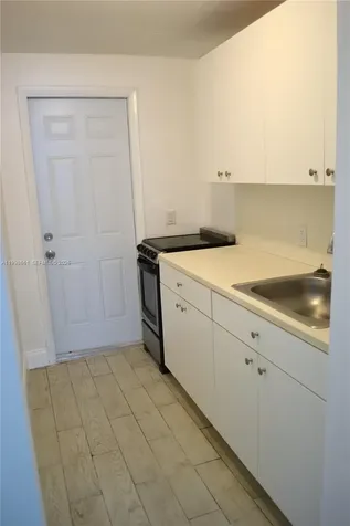 1037 SW 4th Street Miami FL 33130