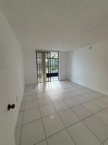 Miami FL 33193