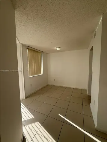 Miami FL 33193