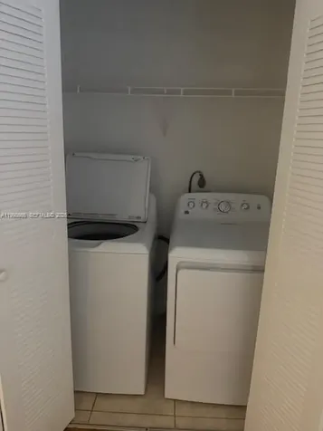 565 Vista Isles Drive Sunrise FL 33325