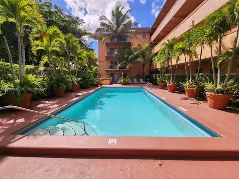 8101 SW 73rd Avenue Miami FL 33143