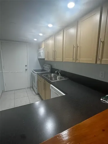 8101 SW 73rd Avenue Miami FL 33143