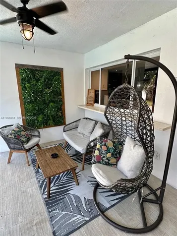5424 Garfield Street Hollywood FL 33021