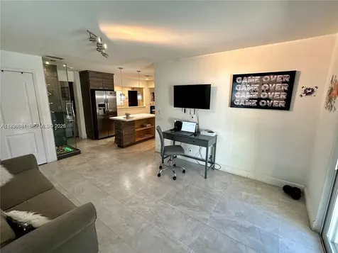 5424 Garfield Street Hollywood FL 33021