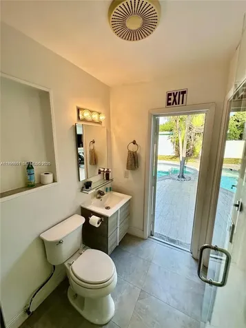 5424 Garfield Street Hollywood FL 33021