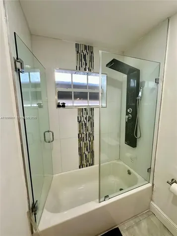 5424 Garfield Street Hollywood FL 33021