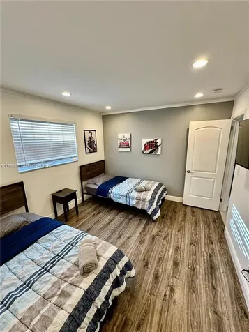 5424 Garfield Street Hollywood FL 33021