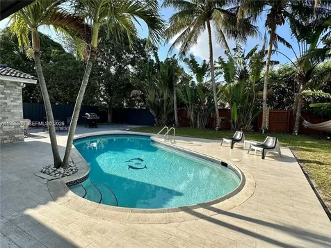 5424 Garfield Street Hollywood FL 33021