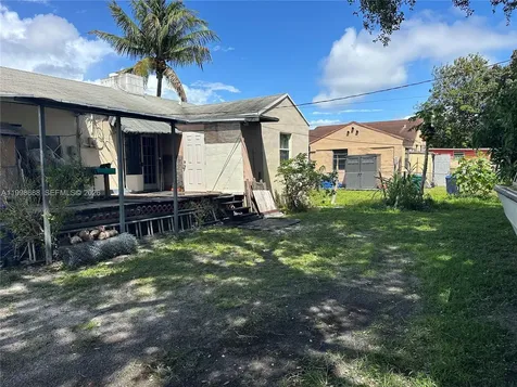 900 NW 75th Street Miami FL 33150