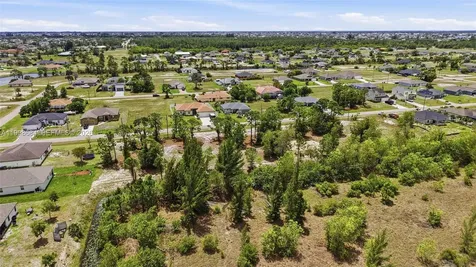 2817 NW 27th Street Cape Coral FL 33993