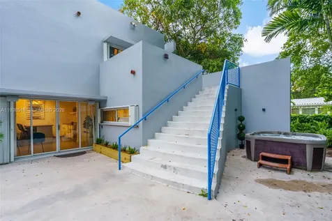 3225 SW 58th Avenue Miami FL 33155